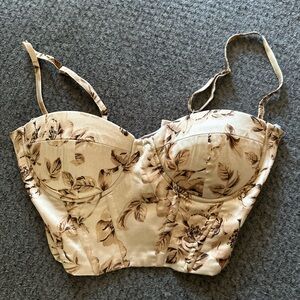 SHEIN 📸 Privé Floral Print Lace Up Back Crop Cami Top 🤎